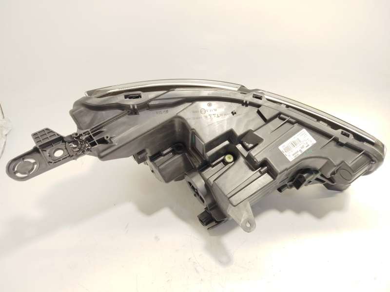 Recambio de faro izquierdo para citroën c4 iii 1.2 referencia OEM IAM 9830649480  73374697 4