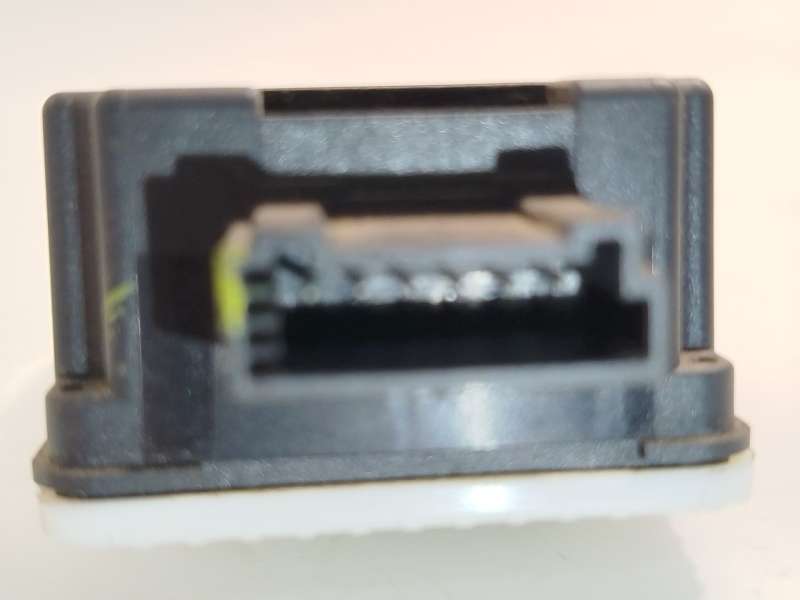 Recambio de modulo electronico para hyundai ix20 1.6 cat referencia OEM IAM 958001K500  A2C87381400 4