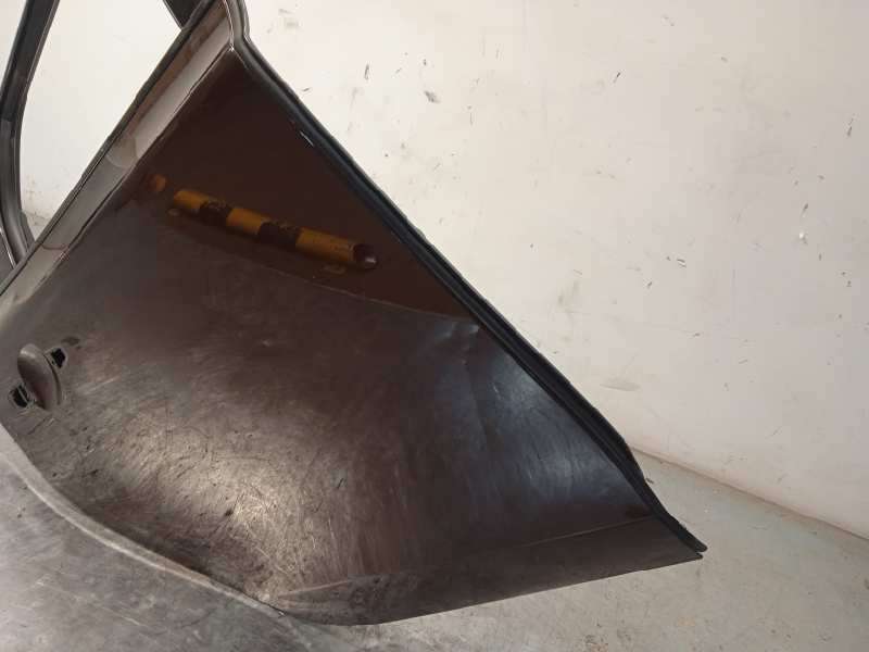Recambio de puerta trasera derecha para volvo v40 cross country pro referencia OEM IAM 32351000 3