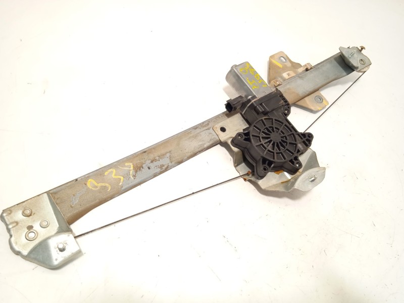 ELEVALUNAS DELANTERO IZQUIERDO 807213915R 128001472B