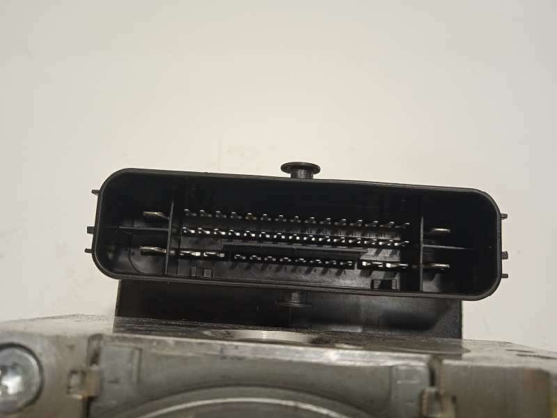 Recambio de abs para seat leon (5f1) fr referencia OEM IAM 5Q0614517EE 10091703233 10022016544 4