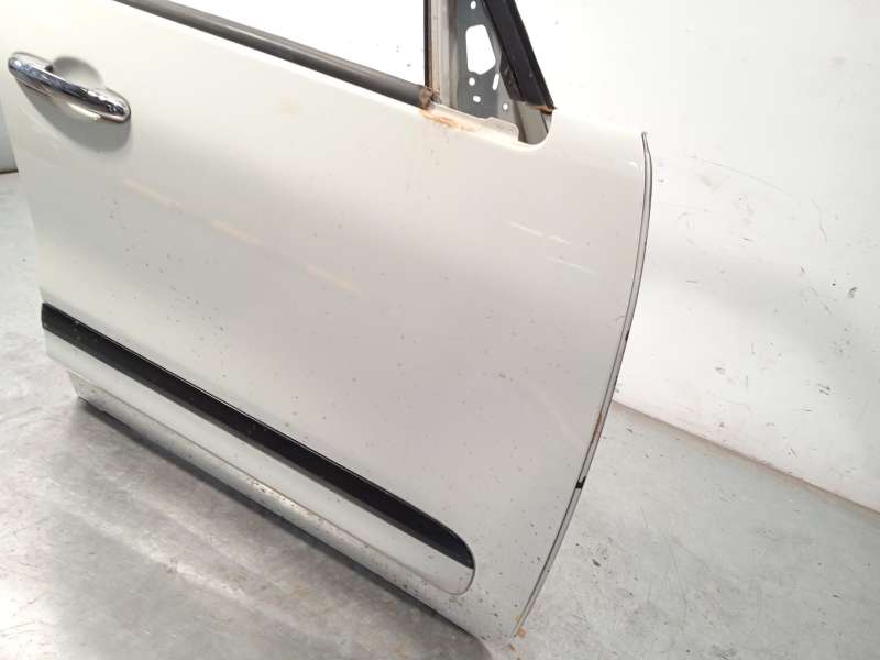 Recambio de puerta delantera derecha para fiat 500l (351_, 352_) 1.4 (199lyb1b) referencia OEM IAM 52096066 - Blanco 3