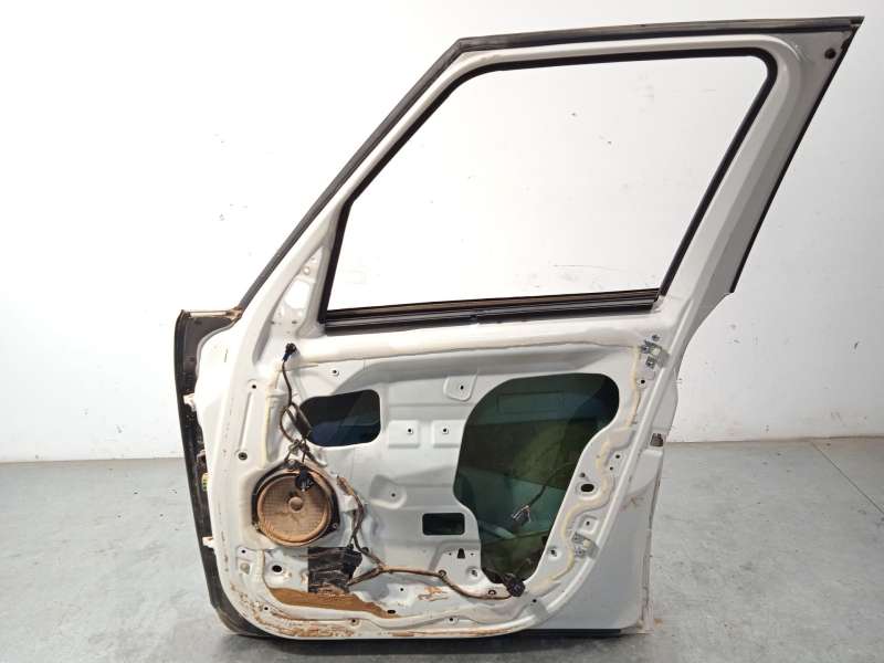 Recambio de puerta delantera derecha para fiat 500l (351_, 352_) 1.4 (199lyb1b) referencia OEM IAM 52096066 - Blanco 4
