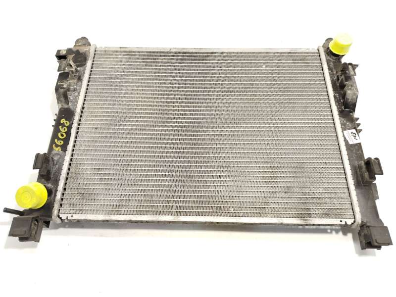 Recambio de radiador agua para dacia dokker furgoneta/monovolumen 1.6 referencia OEM IAM 214107326R - Blanco 2