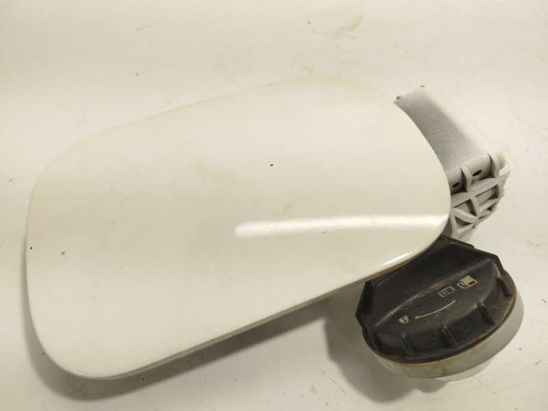 Recambio de tapa exterior combustible para kia stonic (ybcuv) 1.0 tgdi cat referencia OEM IAM 69510H8400 - Blanco 2