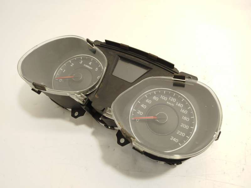 Recambio de cuadro instrumentos para hyundai ix20 1.6 cat referencia OEM IAM 940531K000  1100301450 3