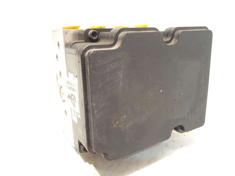 Recambio de abs para kia cee'd 1.4 crdi cat referencia OEM IAM 58920A2230 6158945200 A258920800 3