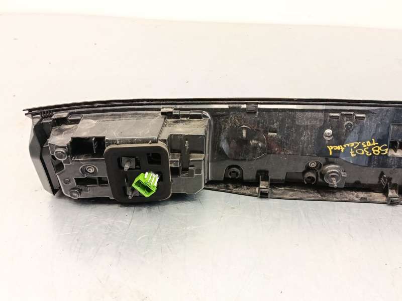 Recambio de piloto trasero central para volkswagen tiguan 2,0 tig referencia OEM IAM 571945307B 6