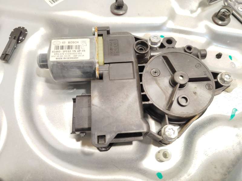 Recambio de elevalunas delantero derecho para hyundai ix20 1.6 cat referencia OEM IAM 824801K030 824601P010 2