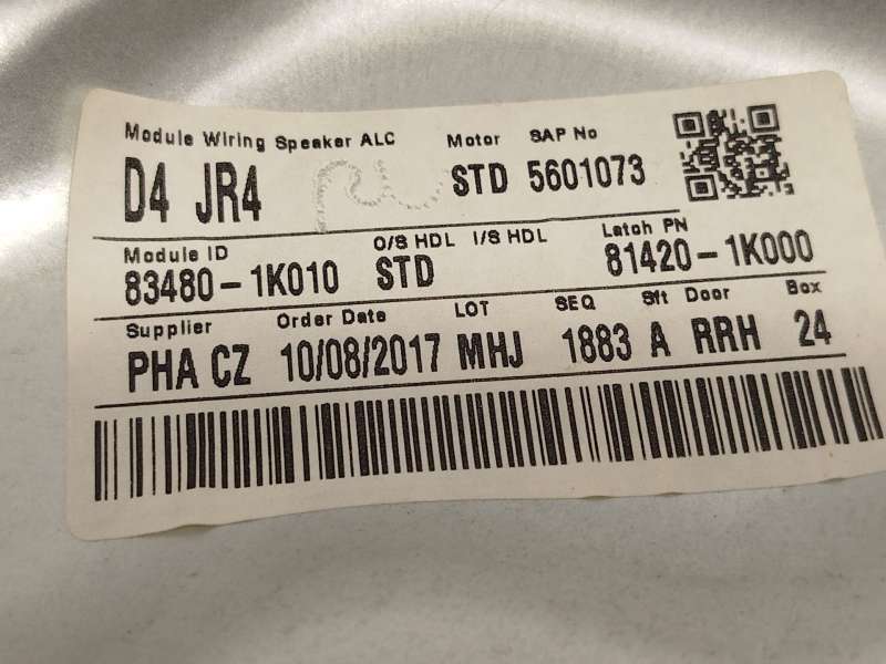 Recambio de elevalunas trasero derecho para hyundai ix20 1.6 cat referencia OEM IAM 834801K010 834601P000 3