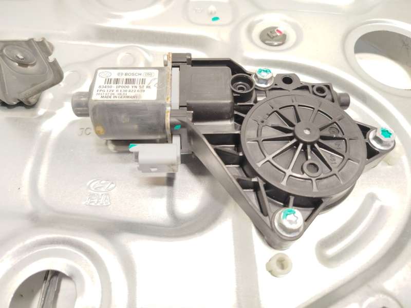 Recambio de elevalunas trasero izquierdo para hyundai ix20 1.6 cat referencia OEM IAM 834701K010 834501P000 2