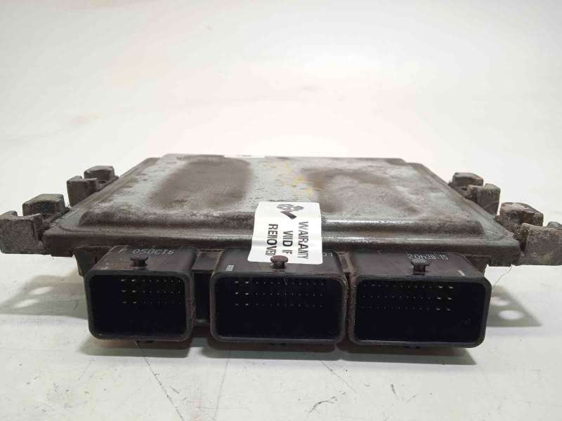 Recambio de centralita motor uce para renault clio iii exception referencia OEM IAM 8200565863  8200592611 - Negro 3