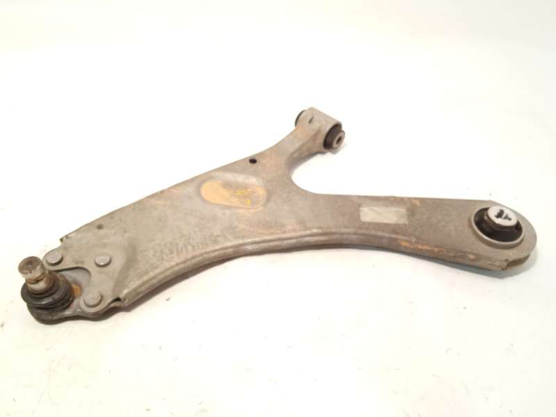 BRAZO SUSPENSION INFERIOR DELANTERO IZQUIERDO 9831682580 