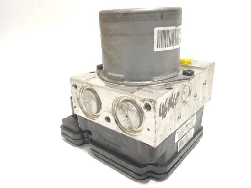 Recambio de abs para kia cee'd drive referencia OEM IAM 58920A2210 6158945200 A258920500 2