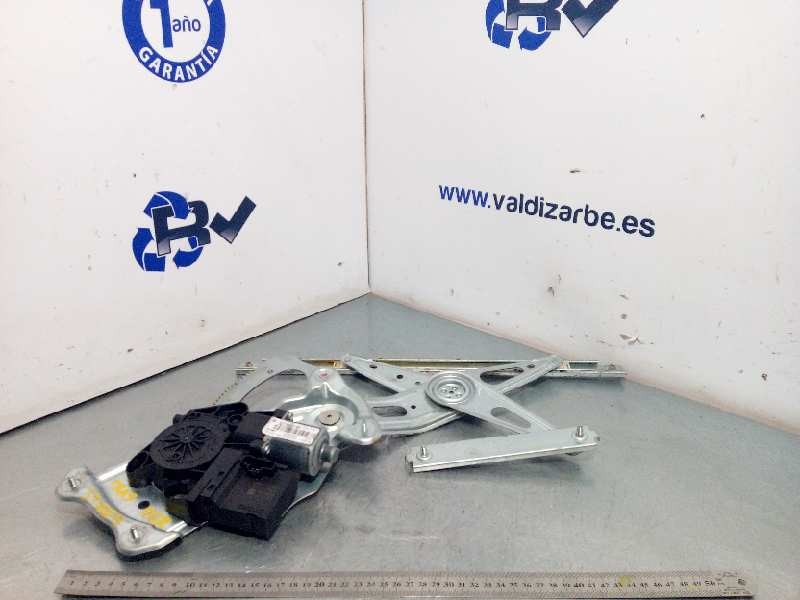 ELEVALUNAS TRASERO DERECHO 827200005R 827303178R