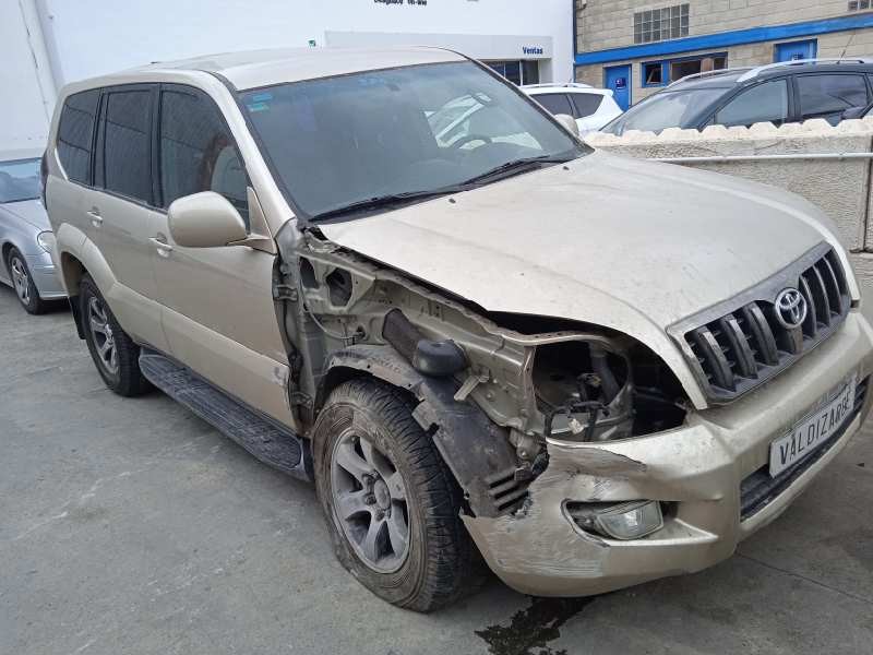 TOYOTA LAND CRUISER (J12)