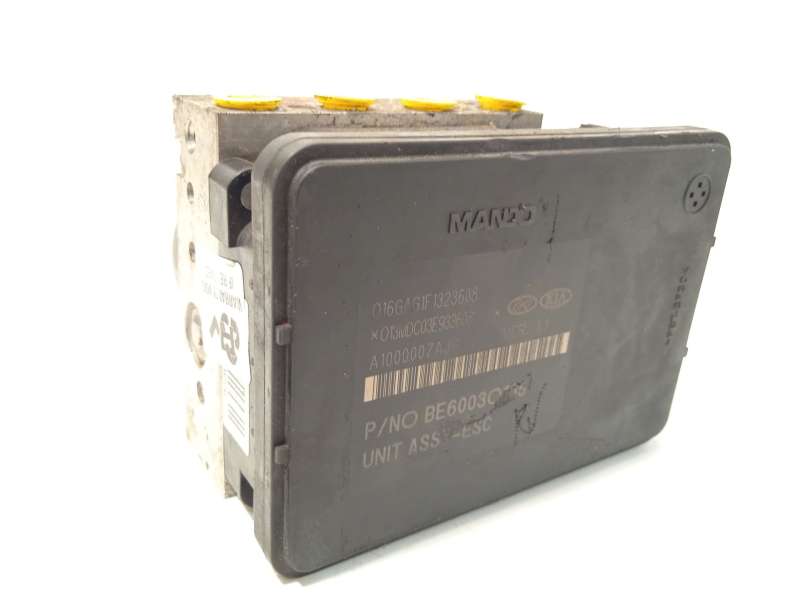 Recambio de abs para hyundai ix35 comfort 2wd referencia OEM IAM 589202Y620 BE6003O05 80BH60130101 3