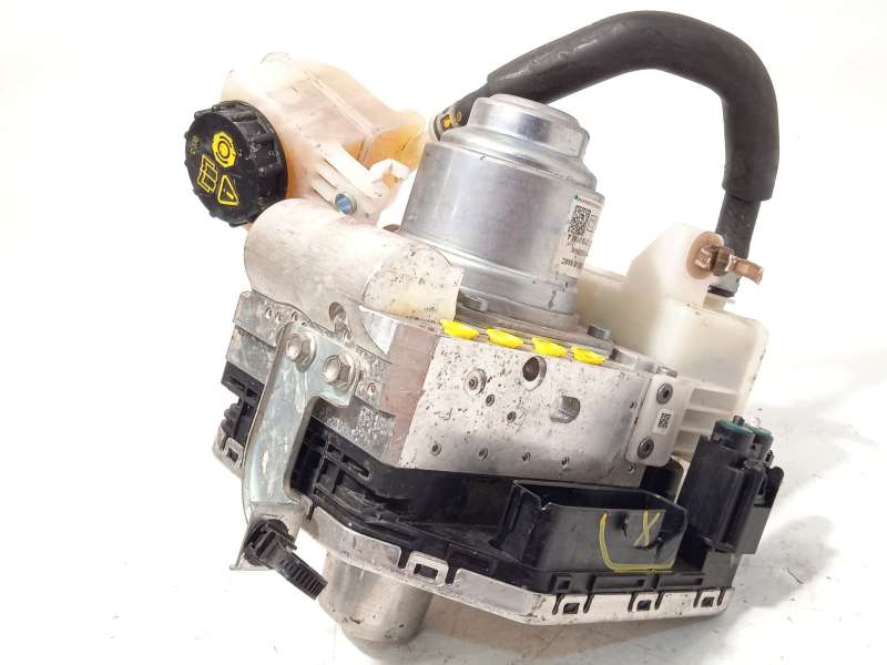 Recambio de abs para mazda 3 berlina (bp) zenith referencia OEM IAM BDMD439A0C 06210988483 06211201444 2