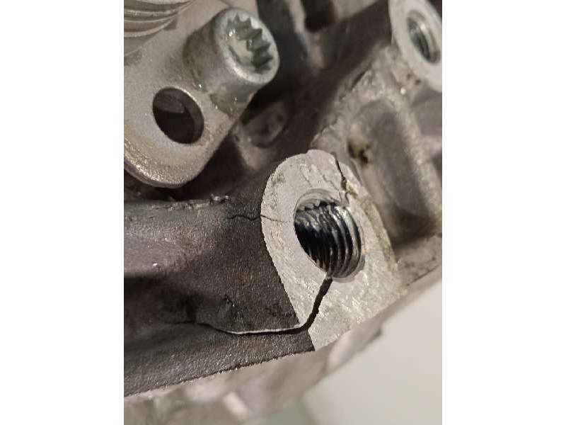 Recambio de despiece caja cambios para audi q3 (8ug) 2.0 16v tfsi referencia OEM IAM SCY 0BH300013D009 - Blanco 4