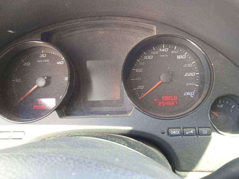 Recambio de cuadro instrumentos para seat exeo st (3r5)(2009>) reference referencia OEM IAM 3R0920830M  0263676331 7