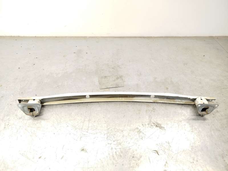 Recambio de refuerzo paragolpes trasero para nissan nv250 furgoneta (x61) dci 95 referencia OEM IAM 7561000Q0G - Blanco 3