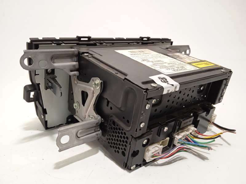 Recambio de sistema audio / radio cd para toyota prius (nhw30) plug-in hybrid advance referencia OEM IAM 8612047331 - Blanco 4
