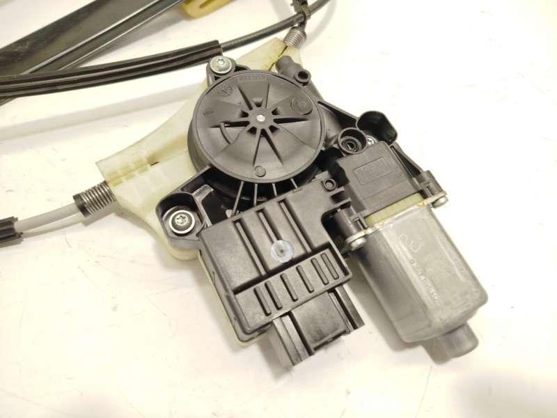 Recambio de elevalunas delantero derecho para seat arona style referencia OEM IAM 6F9837462C 2Q1959406B - Blanco 2