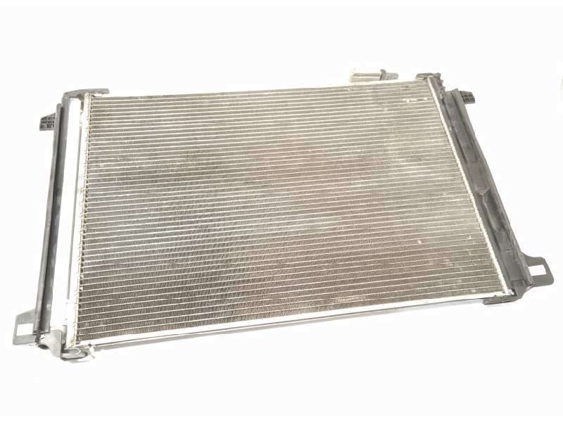 Recambio de condensador / radiador aire acondicionado para mercedes-benz clase c (w204) berlina c 200 cdi (204.007) referencia O - Negro 3