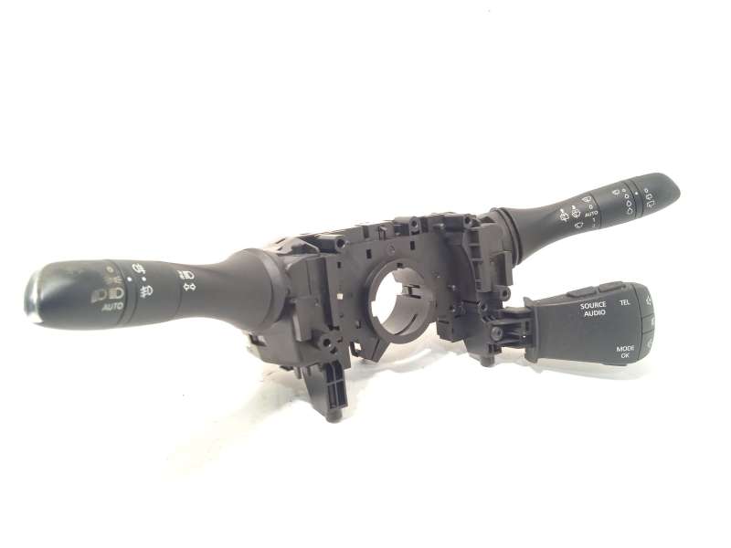 Recambio de mando intermitentes para renault megane iv hatchback (b9a/m/n_) 1.5 blue dci 115 (b9a6) referencia OEM IAM 255678341 - Blanco