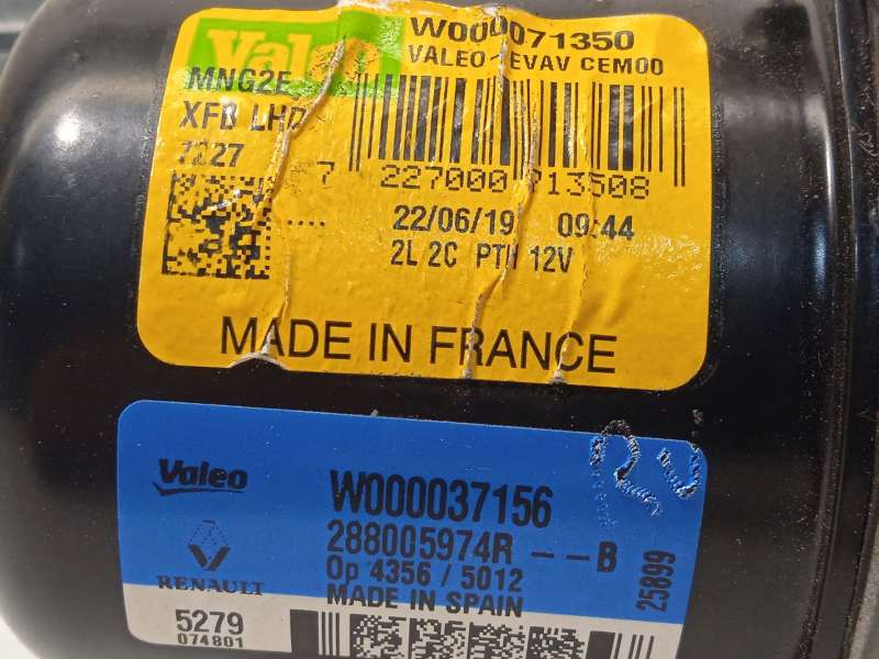 Recambio de motor limpia delantero para renault megane iv hatchback (b9a/m/n_) 1.5 blue dci 115 (b9a6) referencia OEM IAM 288005 - Blanco 4