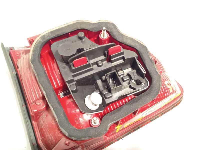 Recambio de piloto trasero derecho interior para volkswagen touran (1t3) 2.0 tdi referencia OEM IAM 1T0945094 5