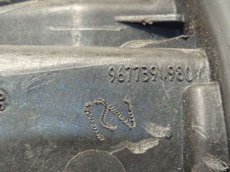 Recambio de tapa exterior combustible para peugeot 308 ii (lb_, lp_, lw_, lh_, l3_) 1.2 vti 72 referencia OEM IAM 9677394980 967 - Rojo 3