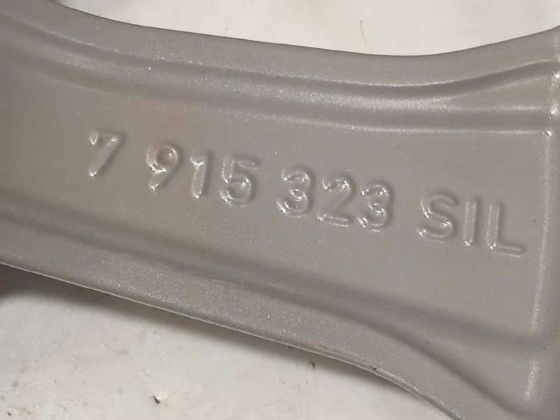 Recambio de llanta para bmw serie 3 berlina (g20) 320i referencia OEM IAM 7915323 36117915323 8