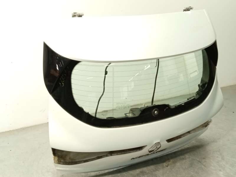 Recambio de porton trasero para renault megane iv hatchback (b9a/m/n_) 1.5 blue dci 115 (b9a6) referencia OEM IAM 901007547R - Blanco 2