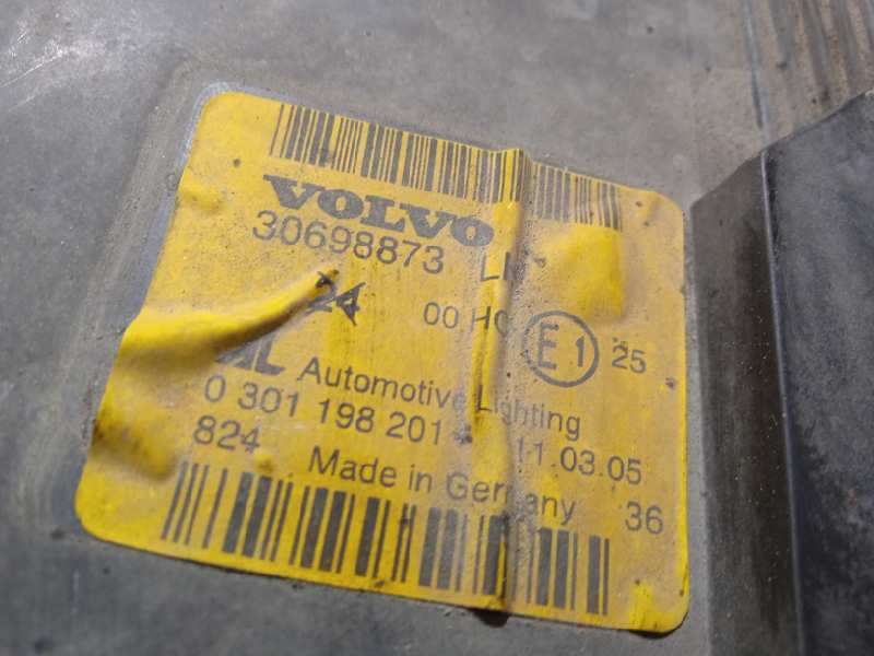 Recambio de faro izquierdo para volvo s40 berlina 1.6 diesel cat referencia OEM IAM 30698873  0301198201 - Negro 5