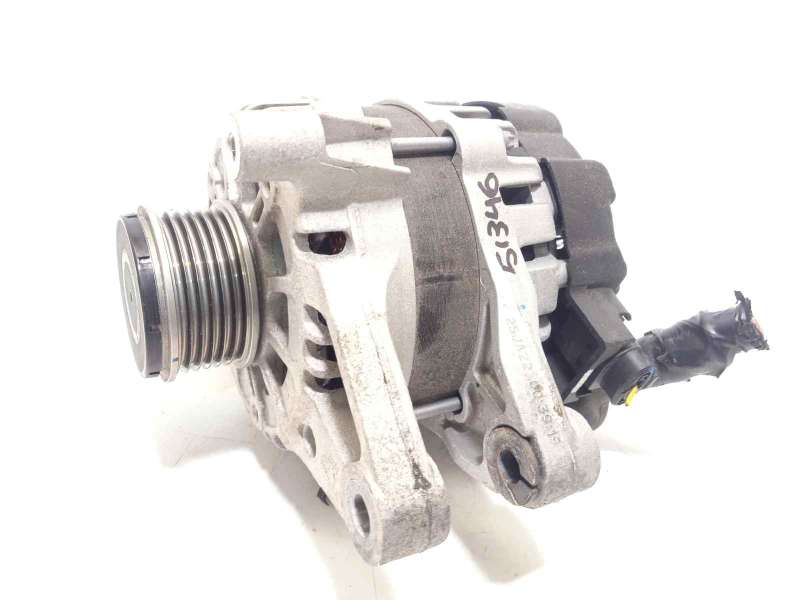 Recambio de alternador para hyundai tucson (nx4) maxx referencia OEM IAM 373002U400  61014210 2