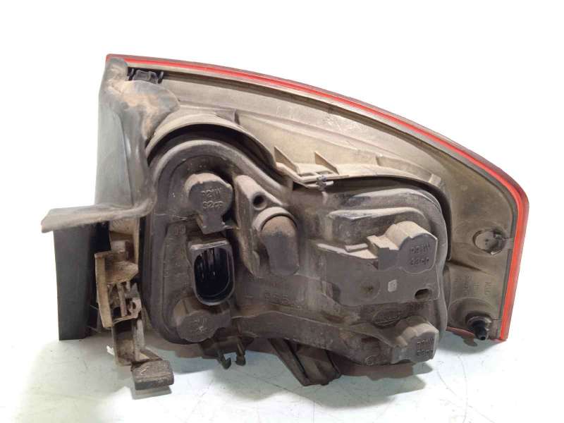Recambio de piloto trasero izquierdo para audi a4 berlina (8e) 2.0 tdi 16v (103kw) referencia OEM IAM 8E5945095 - Rojo 4