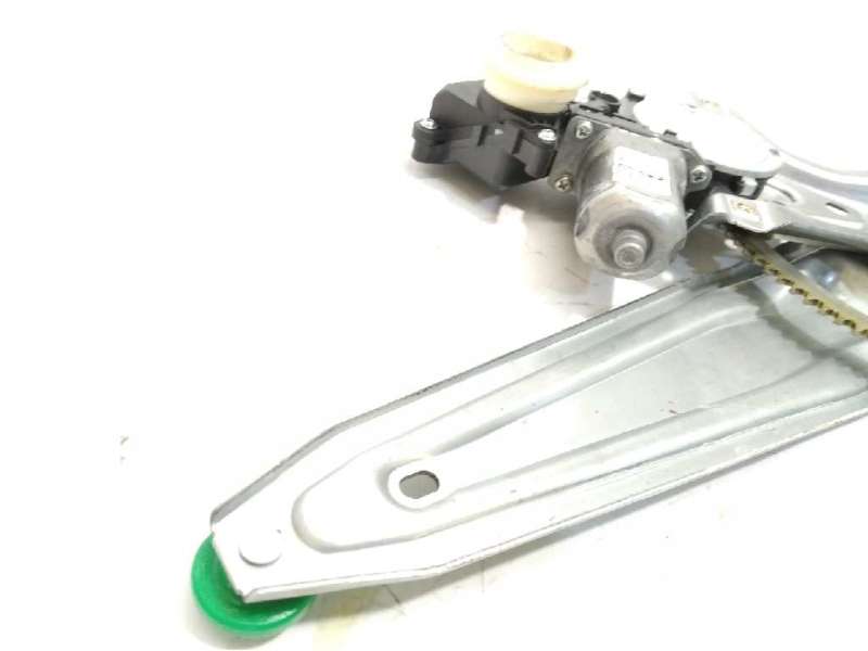 Recambio de elevalunas trasero derecho para toyota auris 1.8 16v (híbrido) referencia OEM IAM 8572002440  6983002430 3