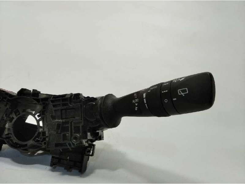 Recambio de mando intermitentes para toyota auris 1.8 16v (híbrido) referencia OEM IAM 0272017F852 8414002720 8465202670 2