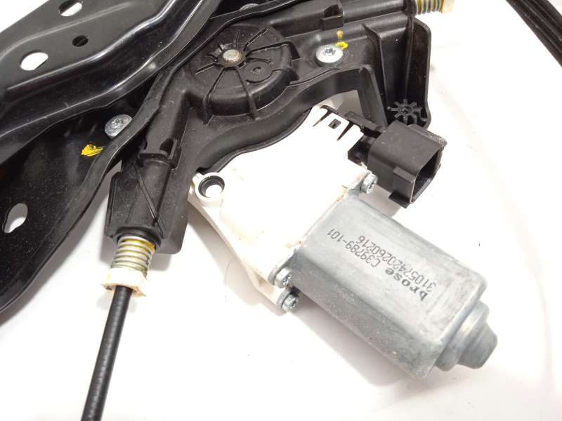 Recambio de elevalunas delantero derecho para land rover discovery sport 2.0 td4 cat referencia OEM IAM FK7223200AD LR078972 - Negro 2