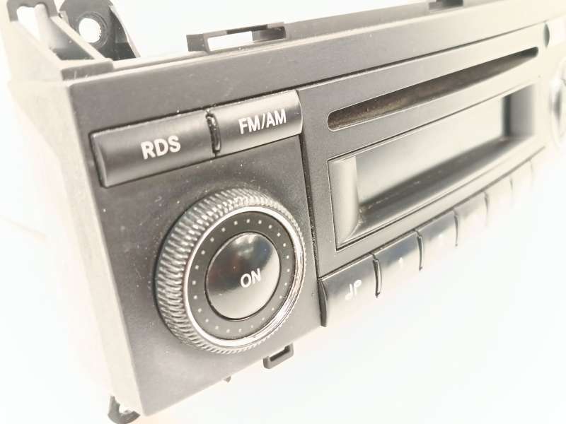 Recambio de sistema audio / radio cd para mercedes-benz clase b sports tourer (w245) b 180 cdi (245.207) referencia OEM IAM A169 5