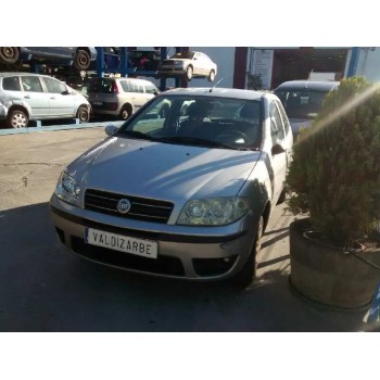 FIAT PUNTO BERLINA (188)