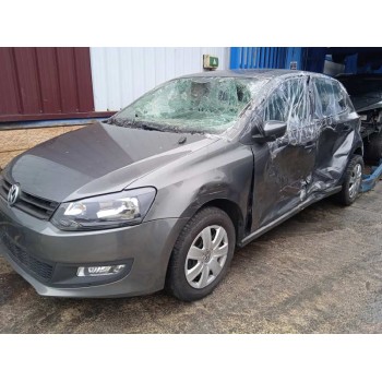 VOLKSWAGEN POLO (6R1)