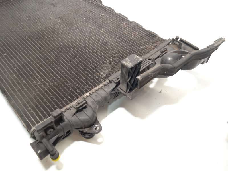 Recambio de radiador agua para volvo xc70 2.4 diesel cat referencia OEM IAM 31261104 - Negro 3