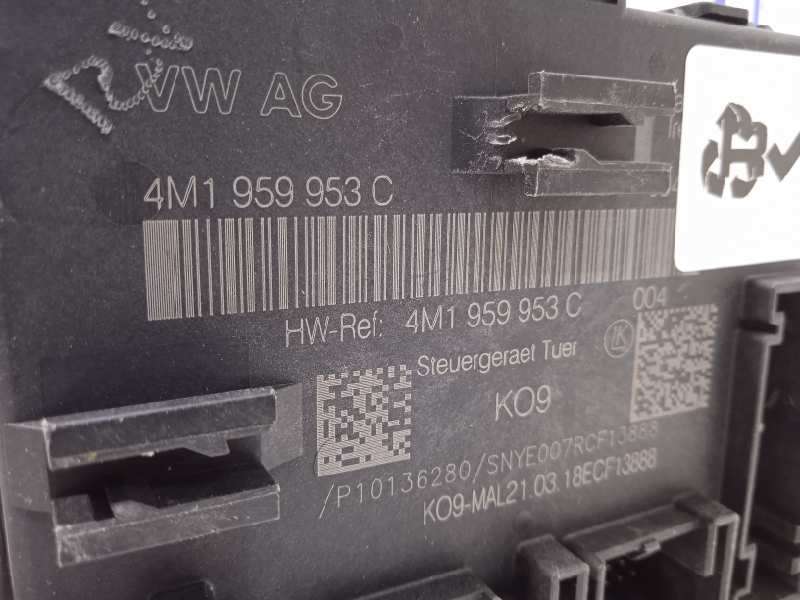 Recambio de centralita confort para audi a8 (4n2/4n8) 50 tdi quattro referencia OEM IAM 4M1959953C - Negro 4