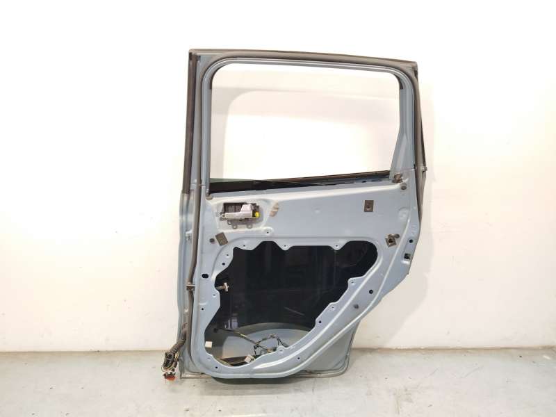 Recambio de puerta trasera derecha para ford kuga i 2.0 tdci referencia OEM IAM 1520944 P8V41S24630AA - Azul 7