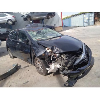 toyota auris del año 2017