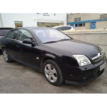 opel vectra c berlina del año 2004