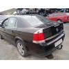 opel vectra c berlina del año 2004