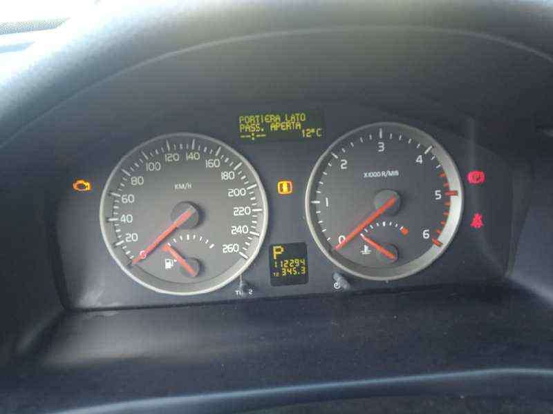 Recambio de cuadro instrumentos para volvo c30 referencia OEM IAM 30786344  30710071 8
